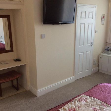 Highfield Guest House Sheringham Εξωτερικό φωτογραφία