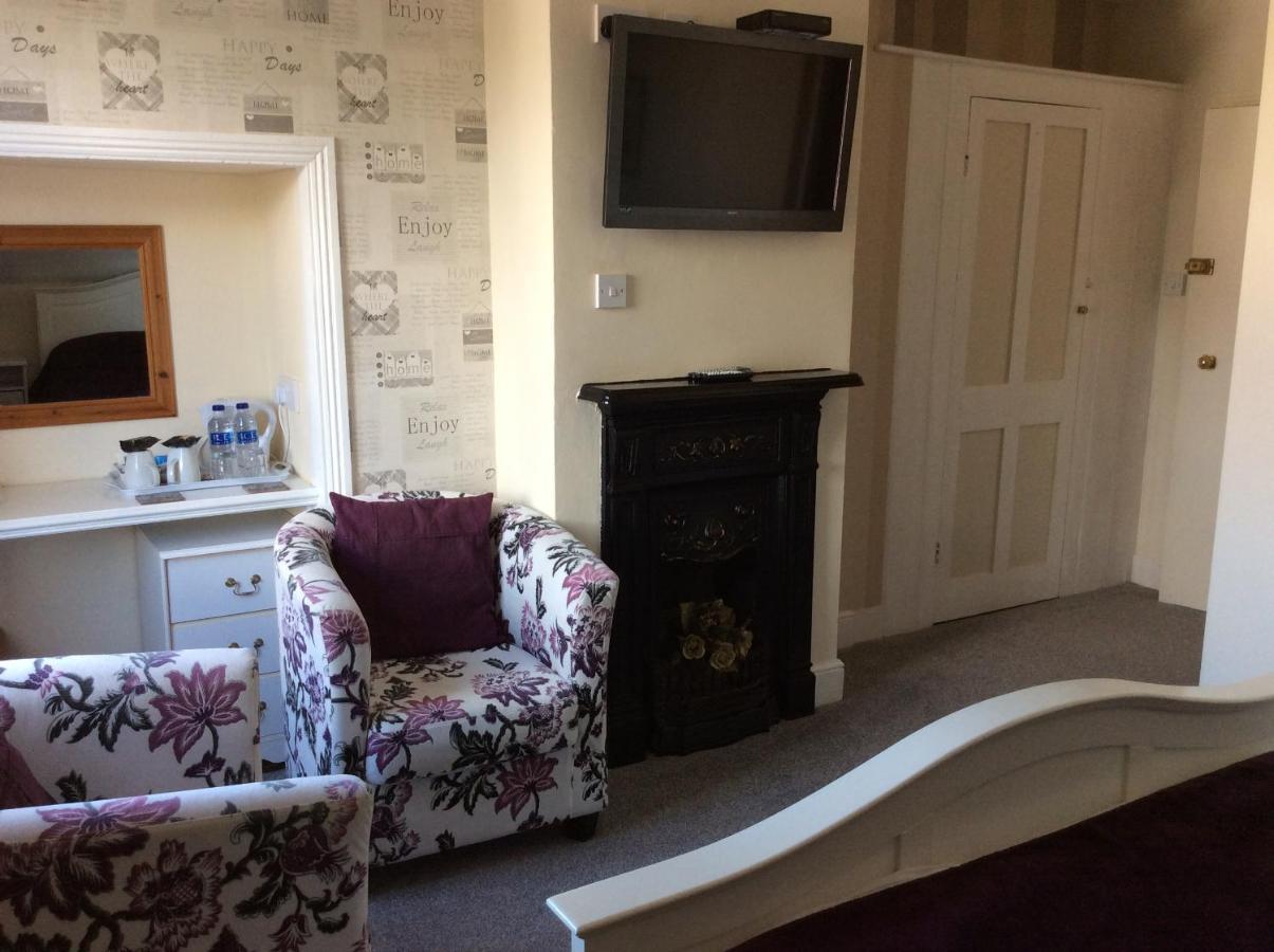 Highfield Guest House Sheringham Εξωτερικό φωτογραφία